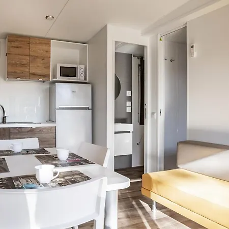 キャンプ場 Hu Birkelt Village