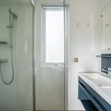 キャンプ場 Hu Birkelt Village ラロシェット