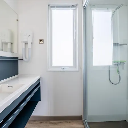 Hu Birkelt Village ラロシェット