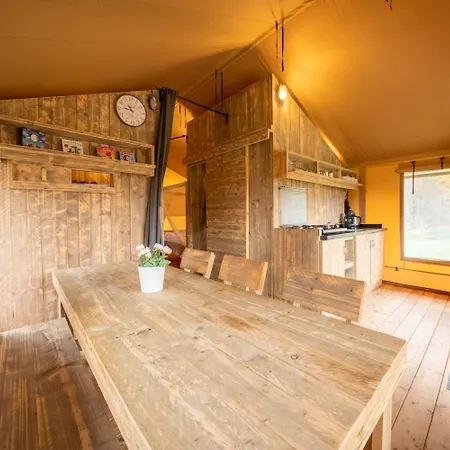 Hu Birkelt Village 4*