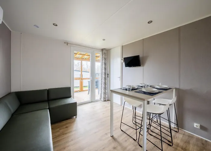 Camping Hu Birkelt Village 4*