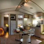 Hu Birkelt Village Campeggio 4*