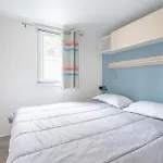 캠프장 Hu Birkelt Village 라로셰트