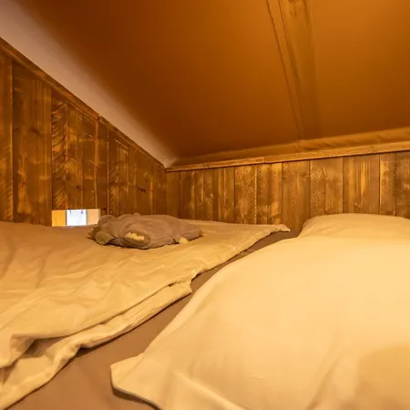 Hu Birkelt Village Kamp alanı 4*