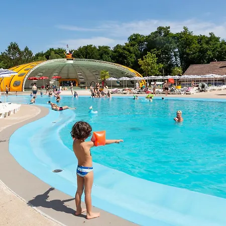 Hu Birkelt Village 4*