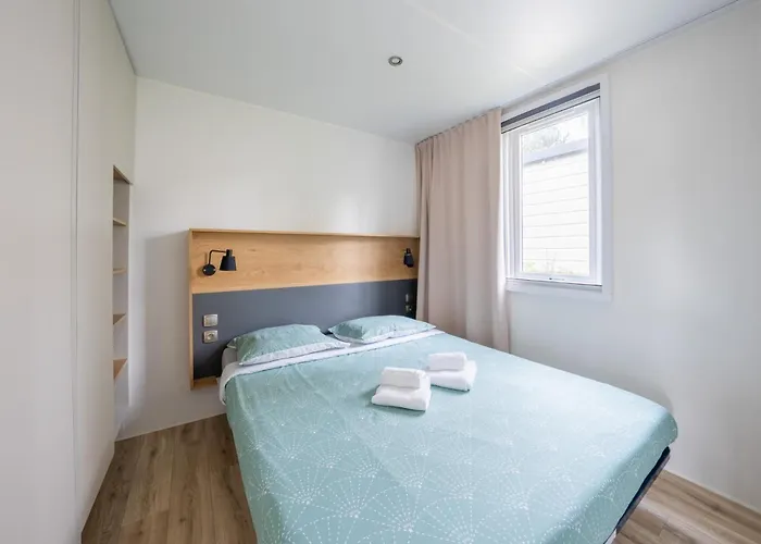 Hu Birkelt Village 4*