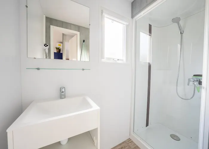 Hu Birkelt Village Fels