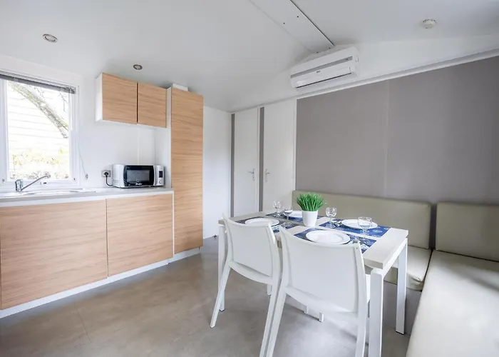 Hu Birkelt Village Campingplatz