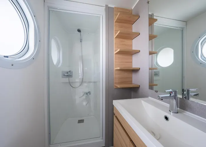 Campingplatz Hu Birkelt Village 4*