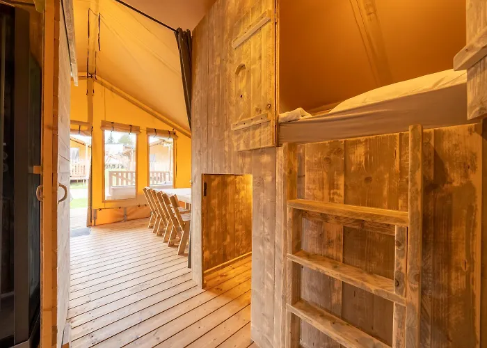 Campingplatz Hu Birkelt Village 4*