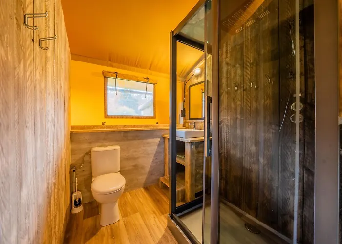 Hu Birkelt Village 4*