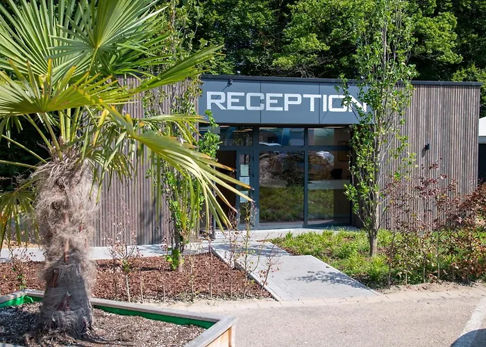 Hu Birkelt Village 4*